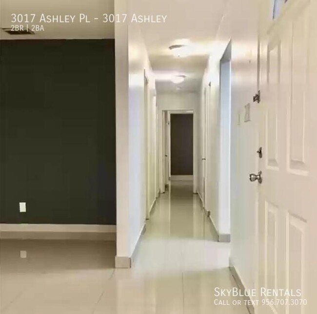 Foto del edificio - 3017 Ashley Pl