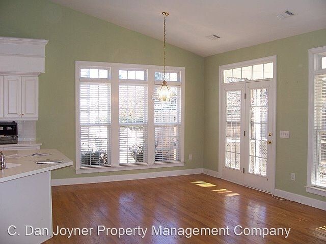 Building Photo - 4 br, 3.5 bath House - 326 Ascot Ridge Lane