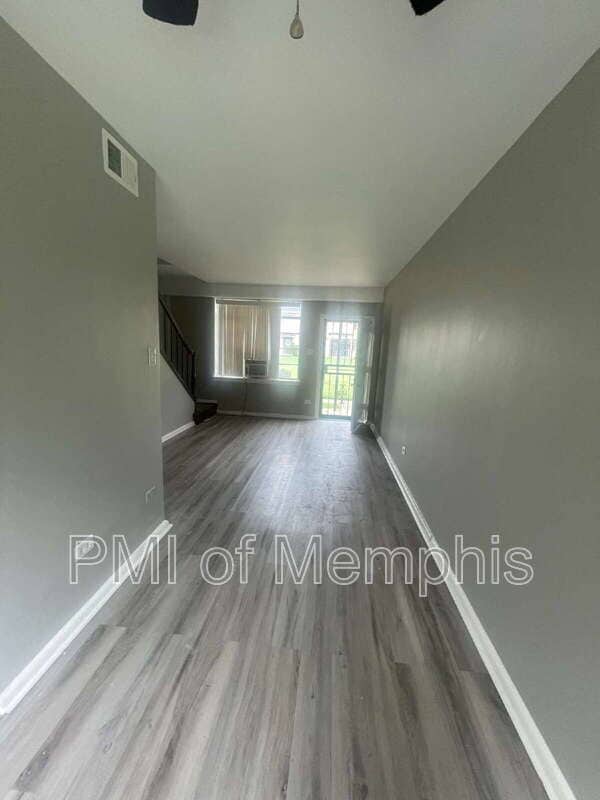 Photo - 1919 S Parkway Apartment