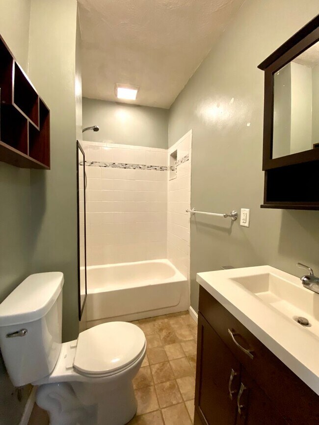 Foto del edificio - 284 Chelsea St