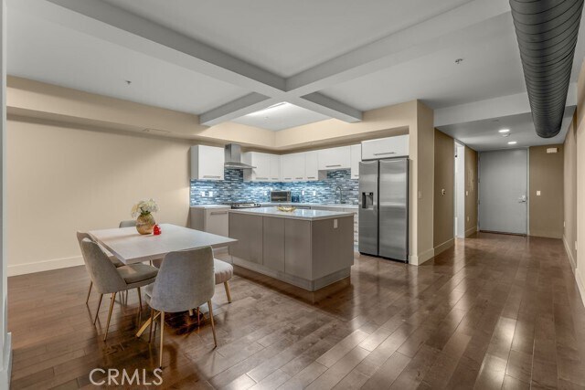 Foto del edificio - 433 Pine Ave