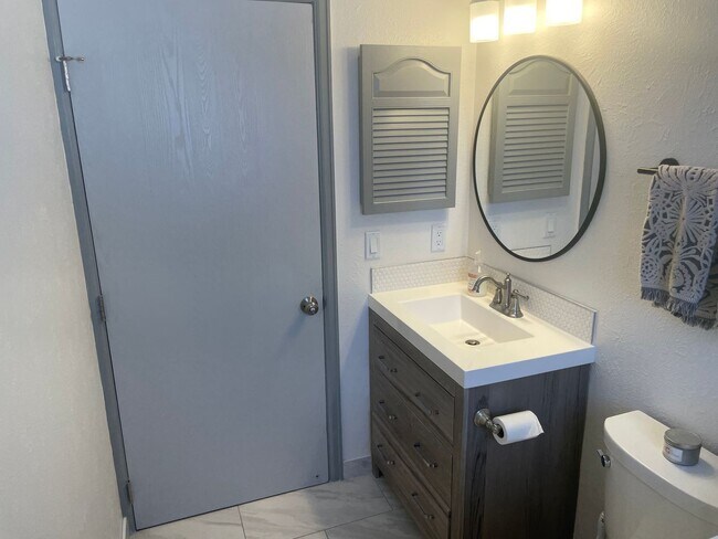 Foto del edificio - Lovely Tri-Level Home in Broomfield! Avail...