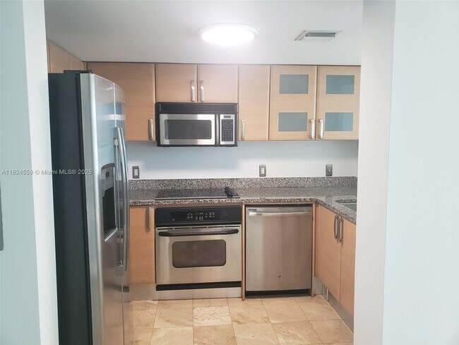 Foto del edificio - 2101 Brickell Ave