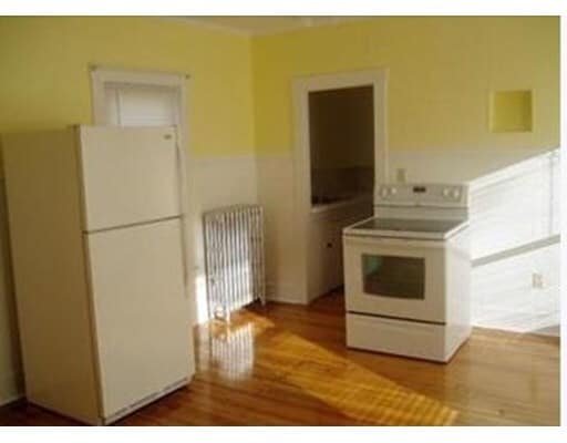 Building Photo - 30 Hope St