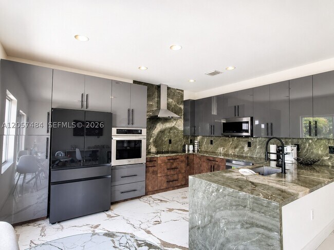 Foto del edificio - 9471 SW 226th Terrace
