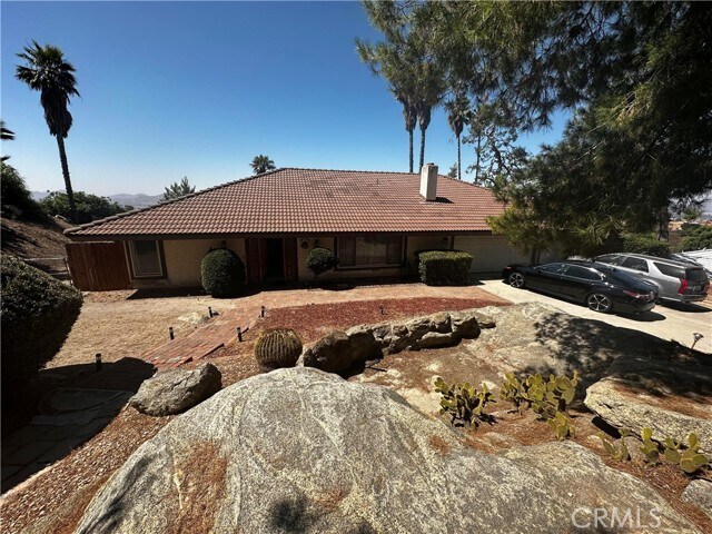 Building Photo - 26362 Kalmia Ave