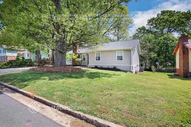 Building Photo - 2052 Marbut Ln