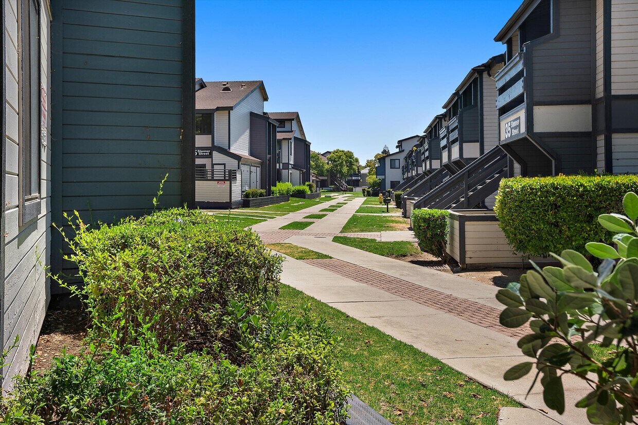 25 Stenner St Unit J, San Luis Obispo, CA 93405 Condo for Rent in