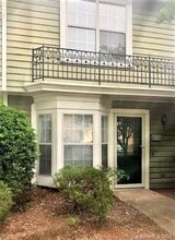 Building Photo - 202 Heritage Pkwy