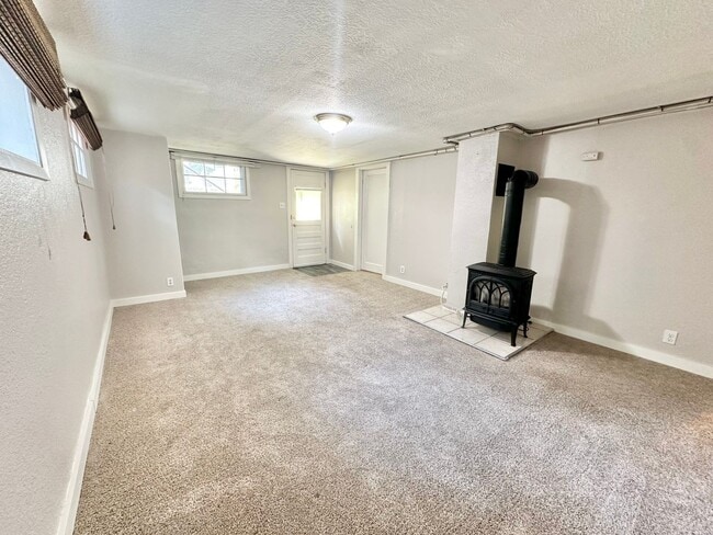 Foto del edificio - 1023.5 Laporte Avenue