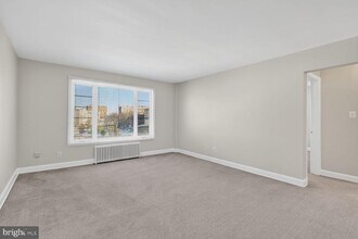 Building Photo - 1410 N Quinn St