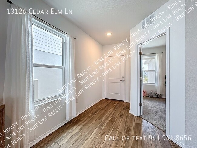 Foto del edificio - 13126 Cedar Elm Ln