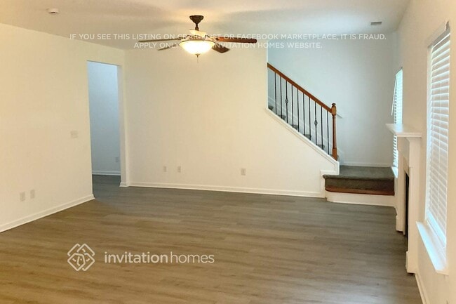 Building Photo - 116 Creekwood Tr