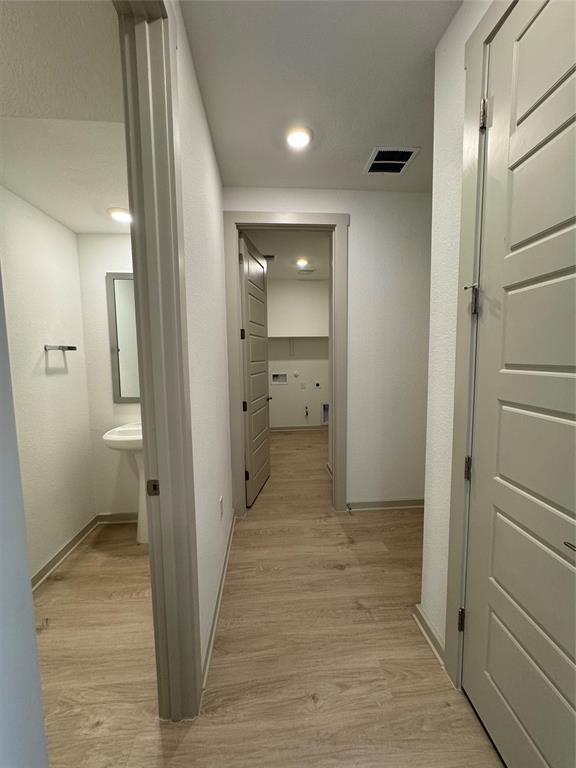 Building Photo - 420 Tinto St