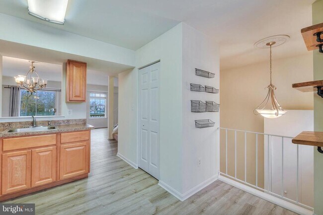 Building Photo - 1410 Cox Lndg Ct