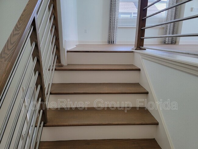 Building Photo - 7437 Beach Walk Place