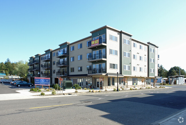 Building Photo - North Bay Condominiums