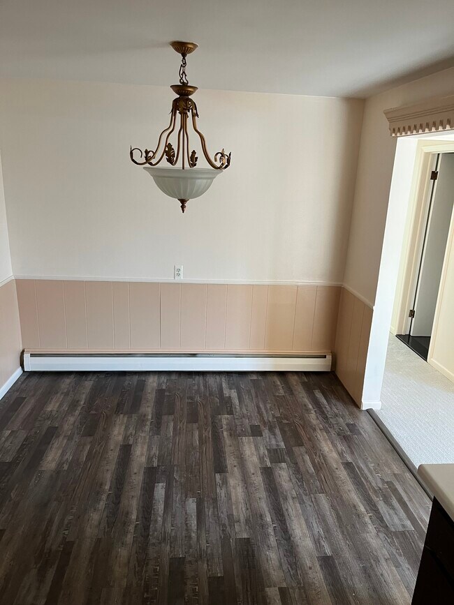 Building Photo - 17060 E 11 Mile Rd