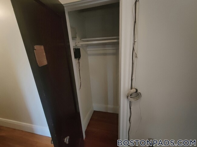 Foto del edificio - 349 Pleasant St