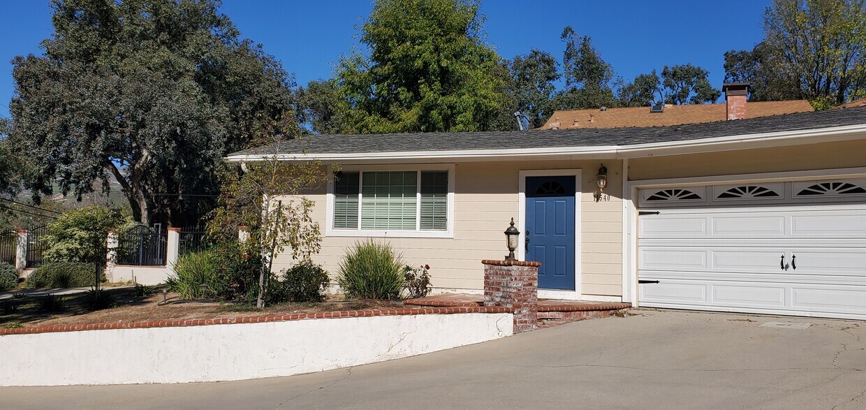 11540 Zelzah Ave, Granada Hills, CA 91344 House Rental in Granada