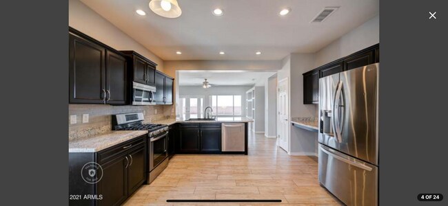 Foto del edificio - 29371 W Mitchell Ave