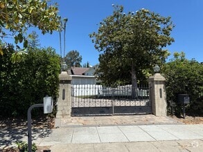 Building Photo - 1130 Edgewood Rd
