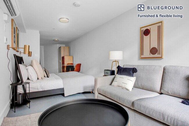 Foto del edificio - 461 Massachusetts Ave