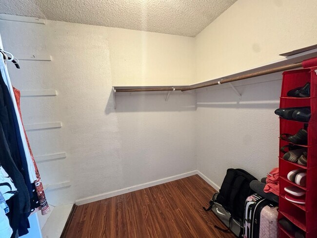 Foto del edificio - Very Nice Condo! 3 Miles to Cal Poly Groups Welcome Available June