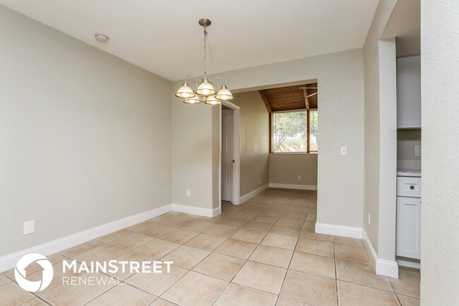 Building Photo - 2940 Blind Owl Dr