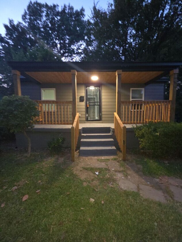 Spacious 3-Bedroom, 2-Bath House – Unfurnished - Spacious 3-Bedroom, 2-Bath House – Unfurnished