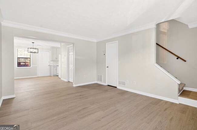 Building Photo - 1116 Magical Way