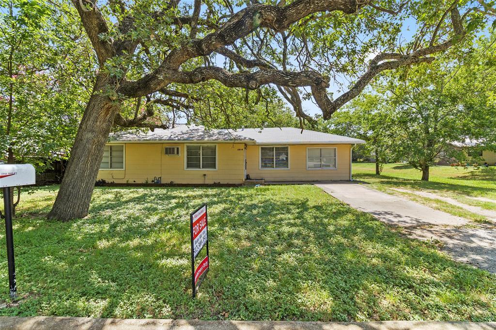 Foto principal - 1214 Oak St
