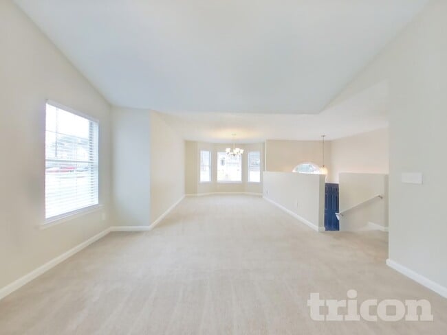 Building Photo - 2827 Appaloosa Run