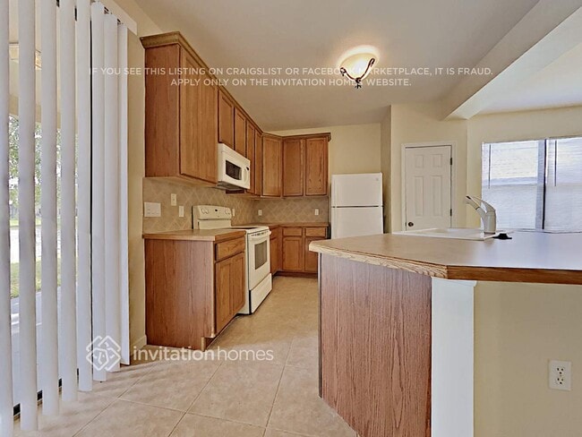 Building Photo - 185 Dryden Cir