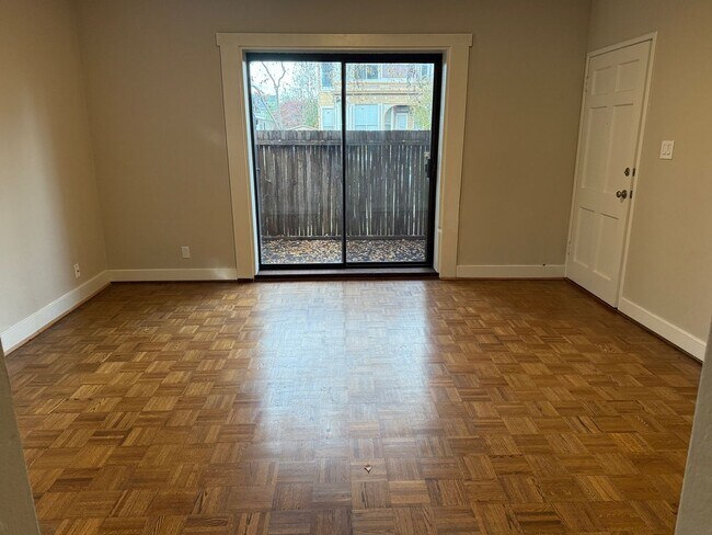 Photo - Chestnut Street-1312 Apartment