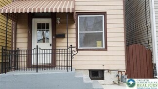 Building Photo - 1018 Lehigh St