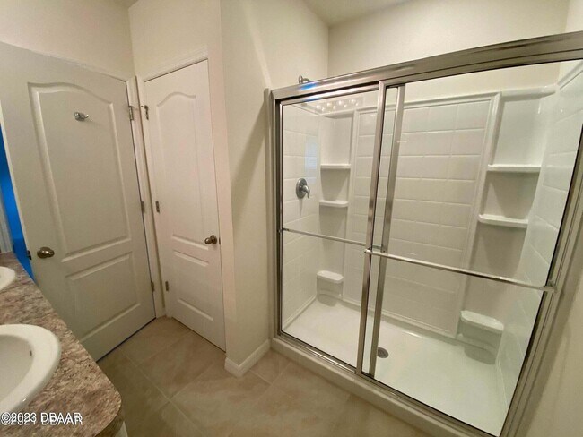 Foto del edificio - 1616 Primo Ct