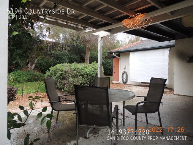 Building Photo - 5190 Countryside Dr