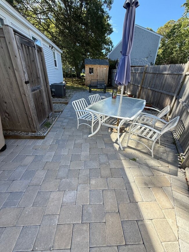Foto del edificio - 2 bedroom ,1 bathroom Ranch style home in ...