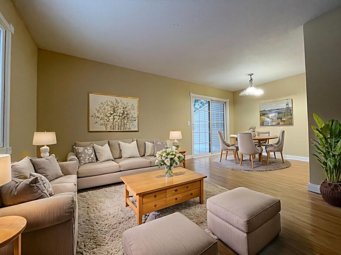 Foto principal - 3 bed/2 bath Sweet Townhome In Brooklyn Pa...