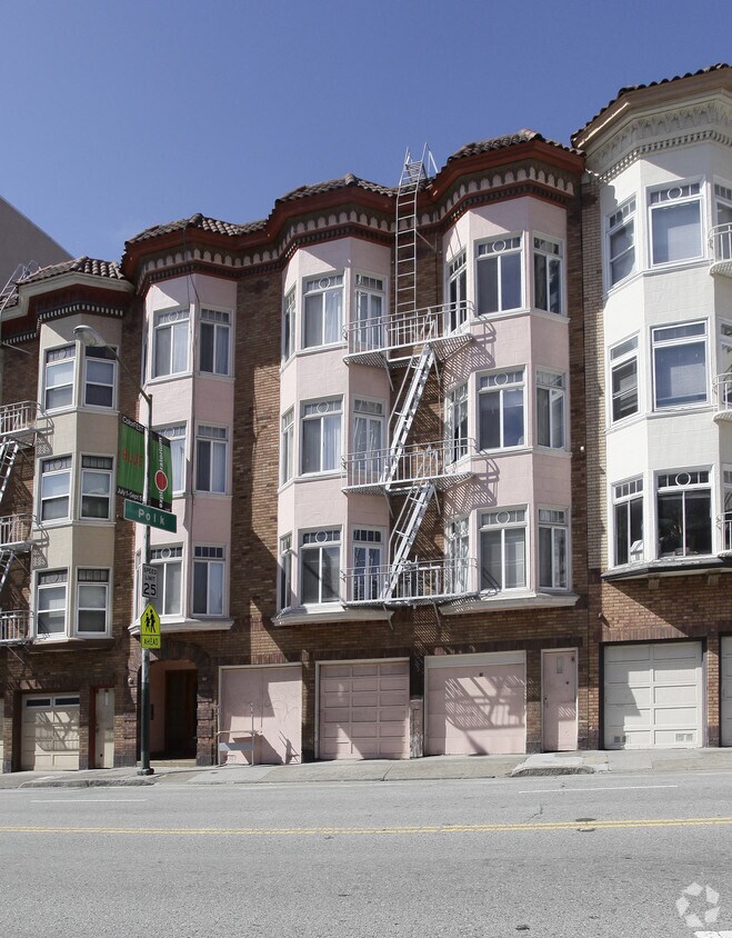 Building Photo - 960 Bay St