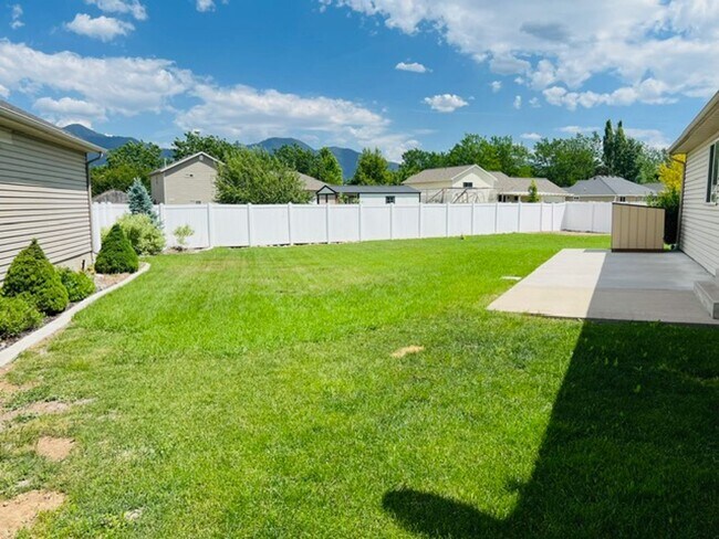Foto del edificio - Beautiful patio home in Logan on Cul-de-sac