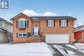 Building Photo - 7 Eastwood Ave N