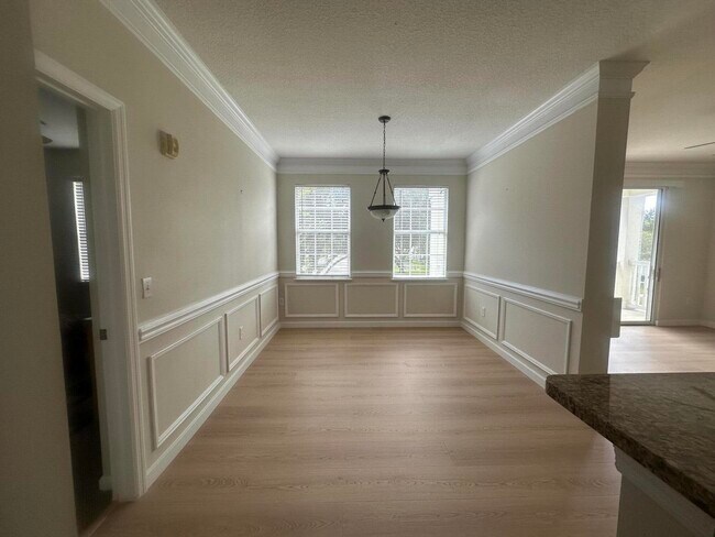 Foto del edificio - 225 Murcia Dr