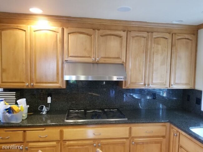 Foto del edificio - 3 br, 3 bath House - 1867 Anamor St
