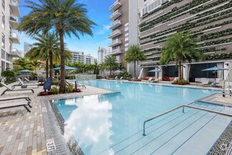 Building Photo - 2703 Biscayne Blvd