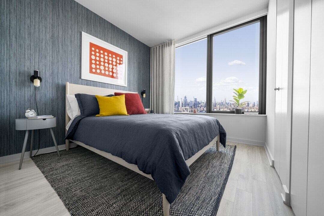 Foto principal - 593 Pavonia Ave