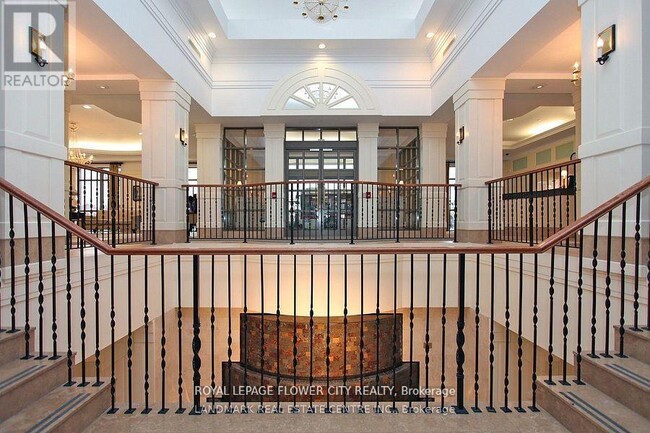 Photo du bâtiment - 710-2710 Humberwood Blvd