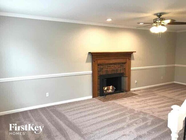 Foto del edificio - 3220 Ivy Creek Rd