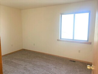 Building Photo - 200 Spring Creek Pkwy